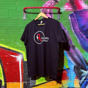 Camiseta Negra Logo Grande
